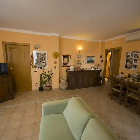 In Tracastello - Air Cond - Parking Not Included - Riomaggiore