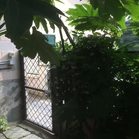 In Tracastello - Air Cond - Parking Not Included - *
