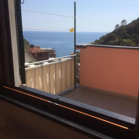 In Tracastello - Air Cond - Parking Not Included - Riomaggiore